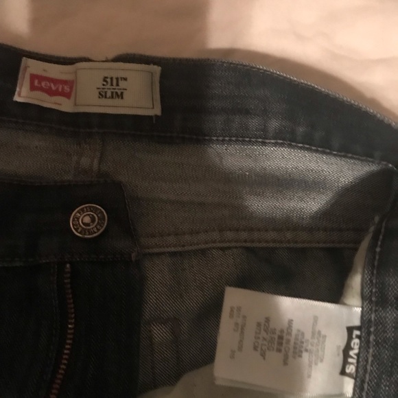 Levi’s Jeans - Picture 2 of 3